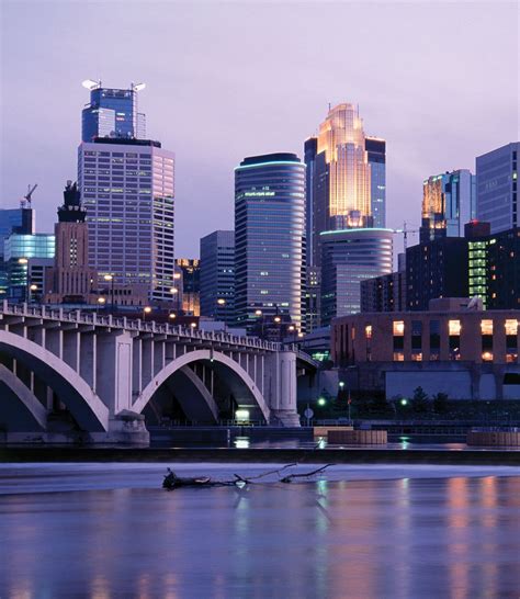 Minneapolis .